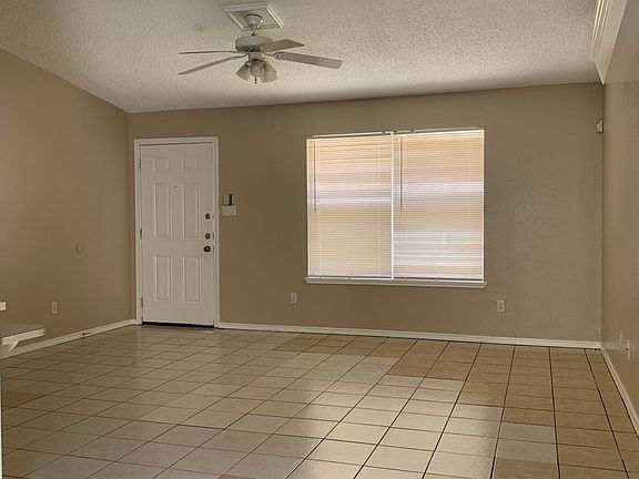 4th image of 2813 N 30th St APT B