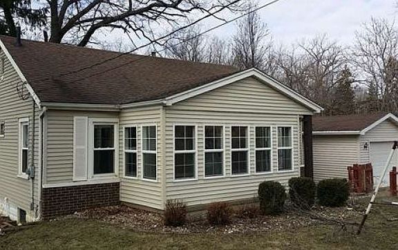 4th image of 425 S Bellevue Ct