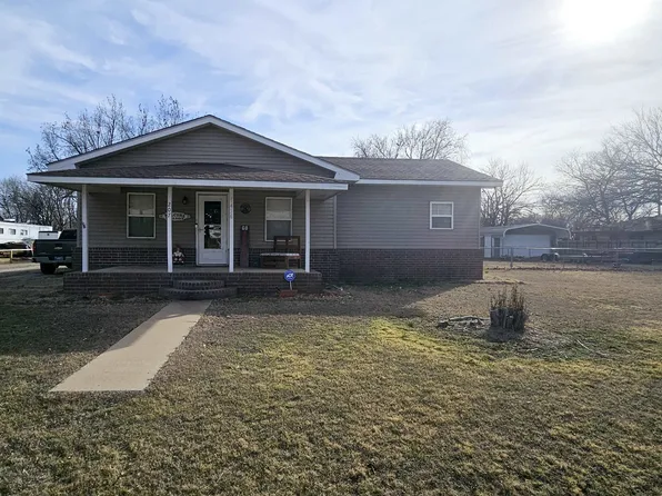 1456 Madison Ave, Lamont, OK 74643