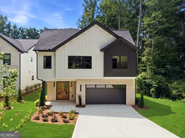 5028 Hidden Branch Dr, Sugar Hill, GA 30518