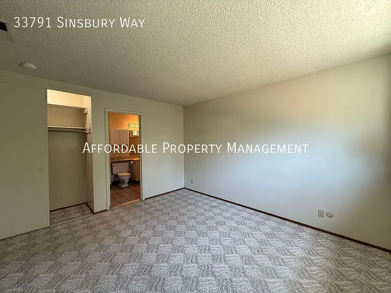 33791 Sinsbury Way — Photo 16