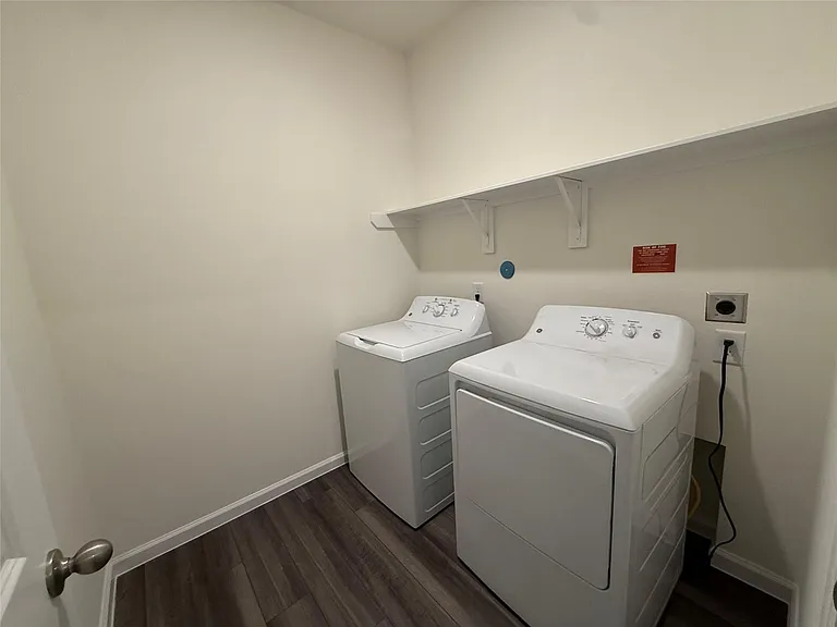 1164 Sunlit Cir — Photo 10