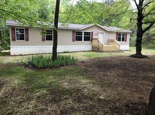 620 Lakewood Forest Rd, Moneta, VA 24121