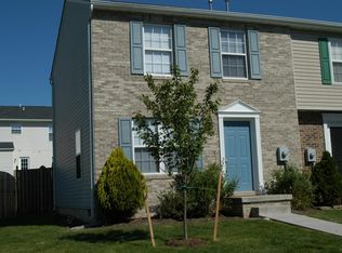421 Surrey Club Ln, Stephens City, VA 22655