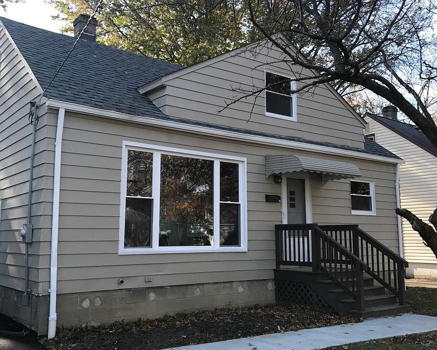 1st image of 25550 Farringdon Ave