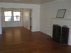 4th image of 1644 W Fountain Way