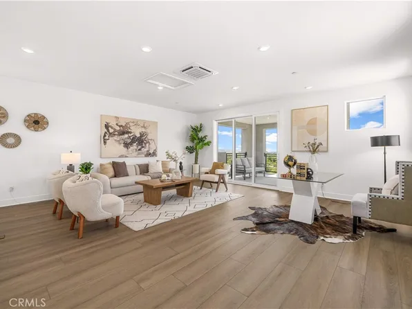 608 Chinon, Irvine, CA 92618