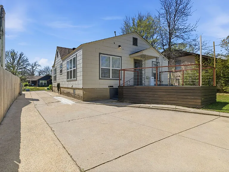 4108 Locke Ave — Photo 24