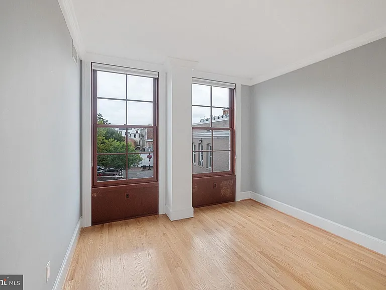 1351 Wisconsin Ave NW #3C — Photo 9