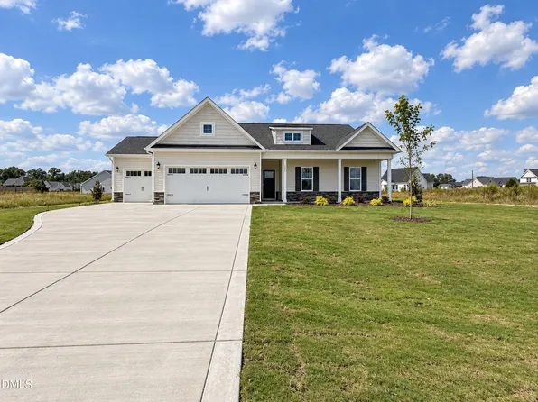 105 Ed Barrow Ln #27, La Grange, NC 28551