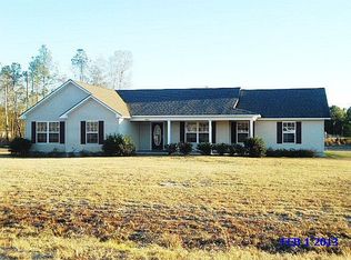 240 Crooked Rd, Fitzgerald, GA 31750
