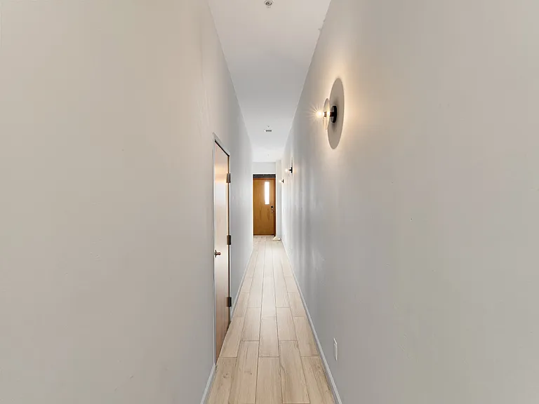 3033 India St #8 — Photo 10