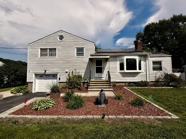 16 Hotchkiss Terrace, Ansonia, CT 06401