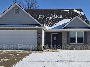 2140 Lava Falls Xing, Fort Wayne, IN 46808
