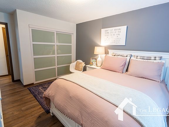 5th image of 4400 S Poplar St #204-1