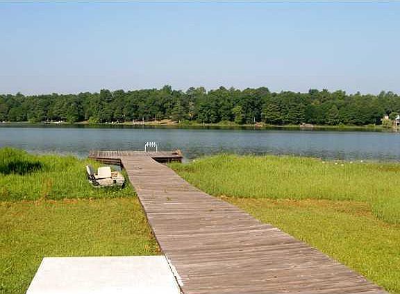 3rd image of 706 Paradise Island Dr