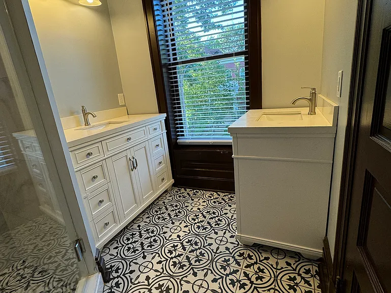 4230 Castleman Ave — Photo 13