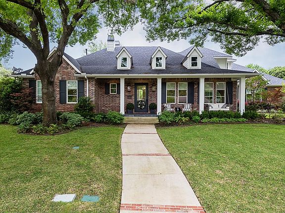 3rd image of 10636 De Bercy Ct