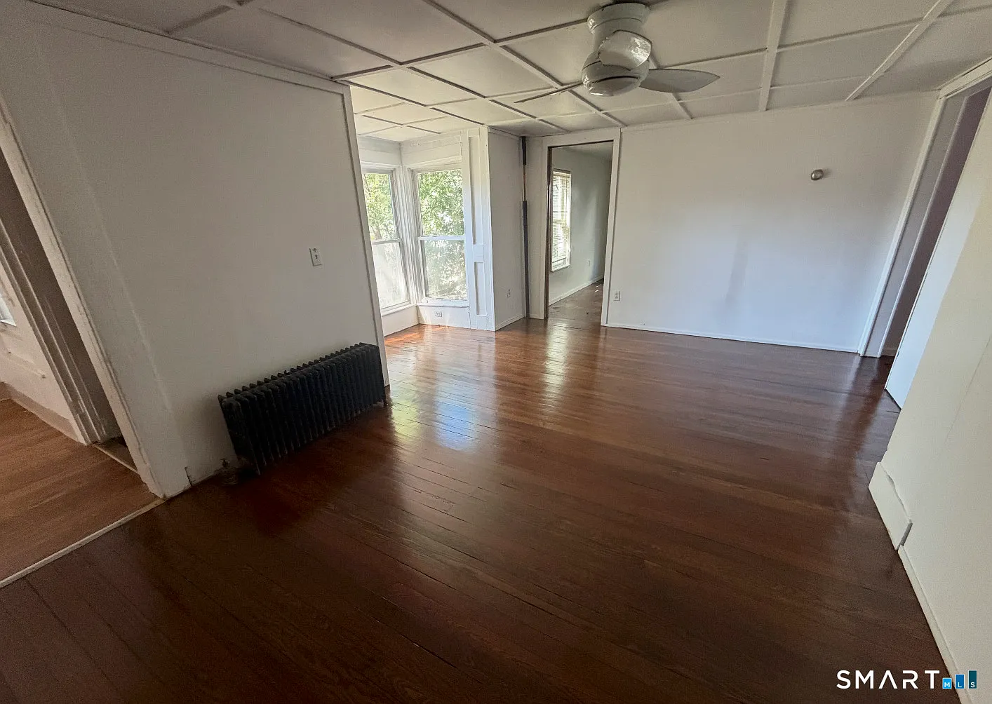 3 bed, 1.0 bath, 1300 sqft, $1,800 — Photo 4