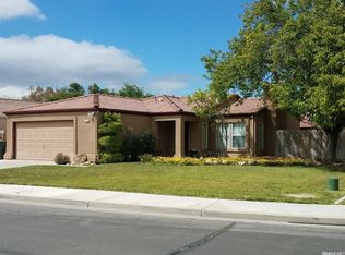 1870 Stanislaus Dr, Los Banos, CA 93635