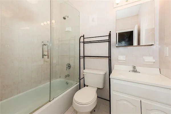 Sold by Ben Bay Realty Co. of Bay Ridge | media 41