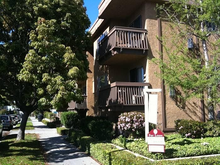 1st image of 1258 10th St APT 3