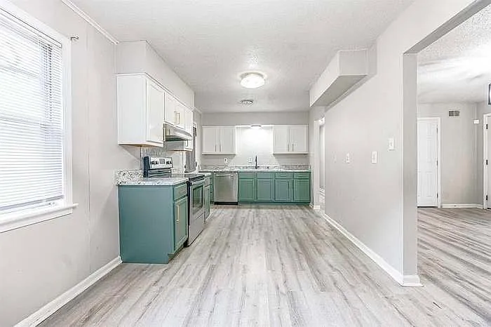 3837 Tessland Rd — Photo 2