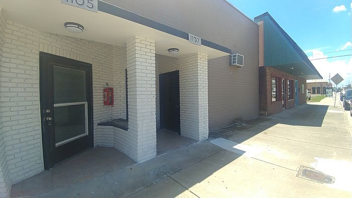 1st image of 1107 10th St #0