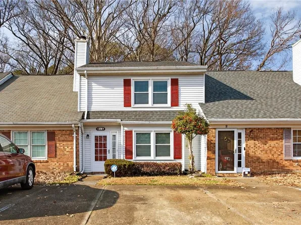 4 Covenant Ct, Hampton, VA 23666