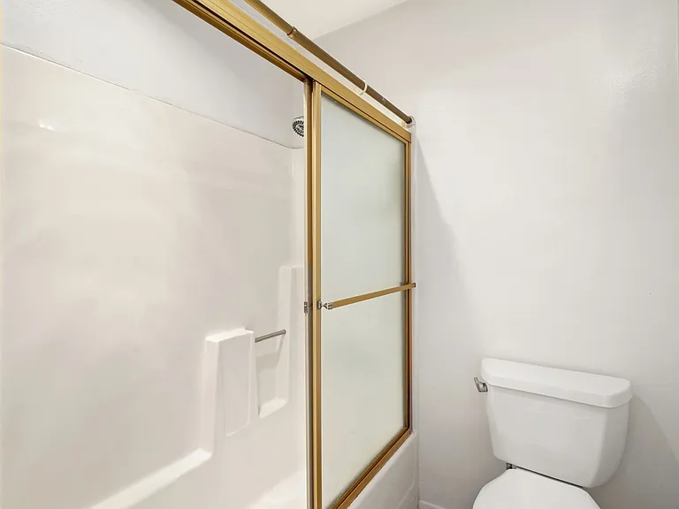 13203 Vanowen St #7 — Photo 13
