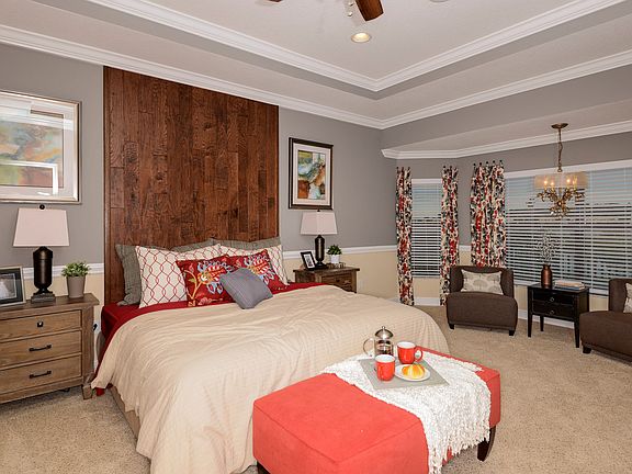 Luxurious owner's suite