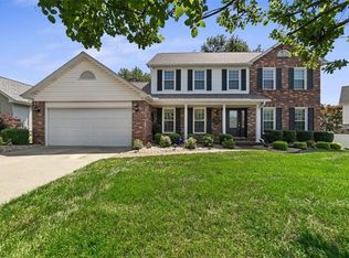 25 Huntington Pkwy, Saint Charles, MO