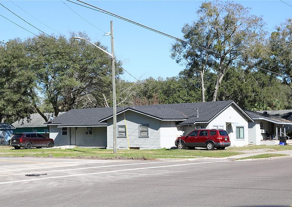 1st image of 1702 E University Ave