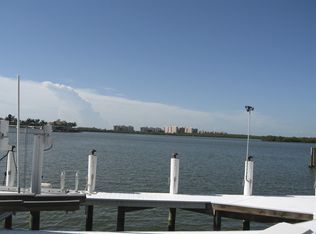 541 Tigertail Ct, Marco Island, FL 34145