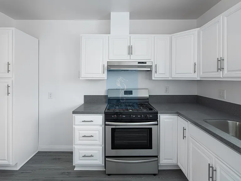 2601 Curtis Ave #D — Photo 10
