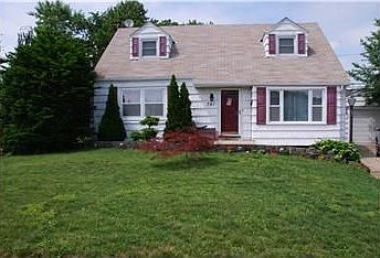 1st image of 781 Phoebus Ct