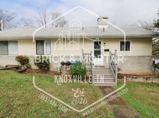 110 Powell Rd, Oak Ridge, TN 37830