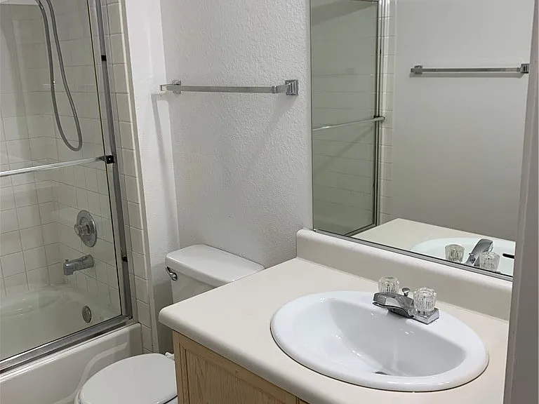 7617 Allerton Ave — Photo 28
