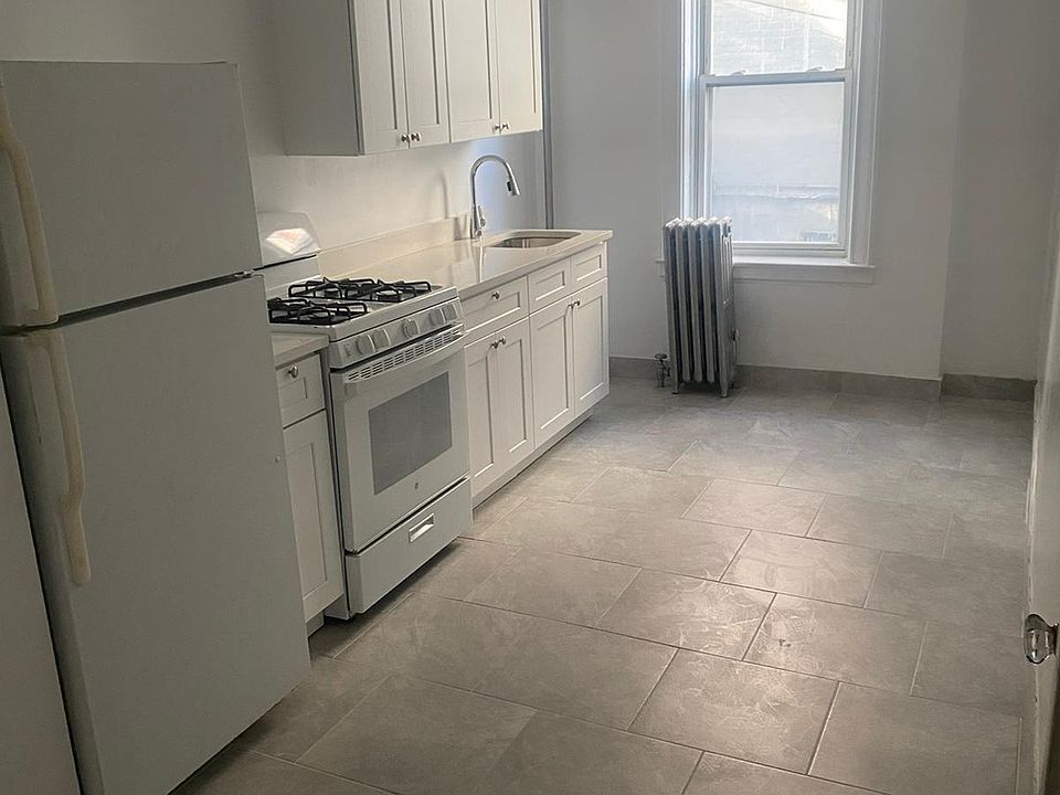 1st image of 4314 Richardson Ave #1S