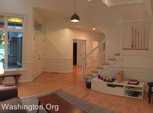 920 274th Pl SE, Sammamish, WA 98075