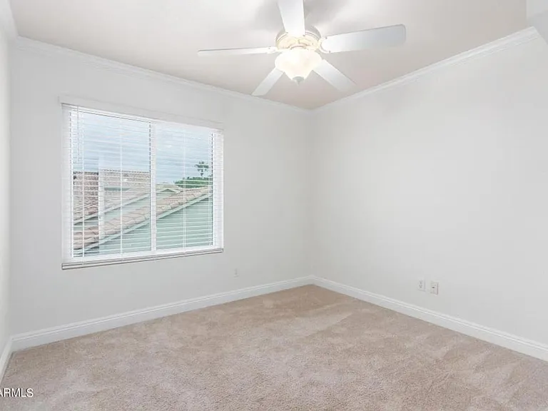 7217 W Crest Ln — Photo 29
