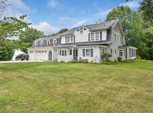 958 Ottawa Dr, Youngstown, OH