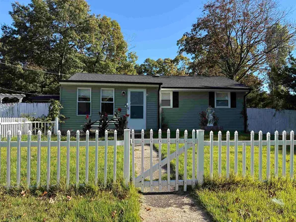 335 Blenheim Ave, Galloway, NJ 08205