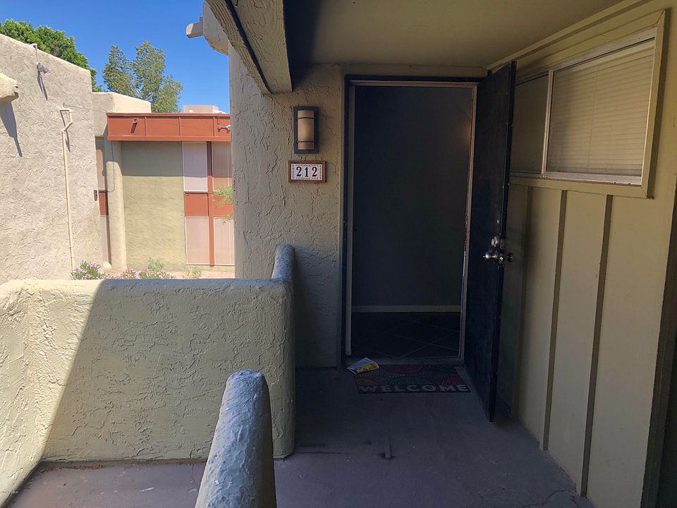 1st image of 1701 W Tuckey Ln Unit 212