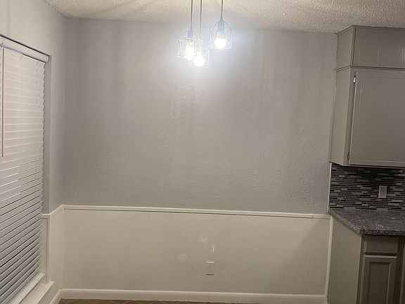 2nd image of 1901 N 10th St APT 3