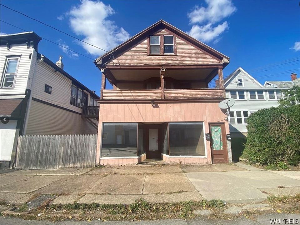 1st image of 286 Schenck St
