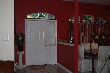 4th image of 4704 Oxford Dr