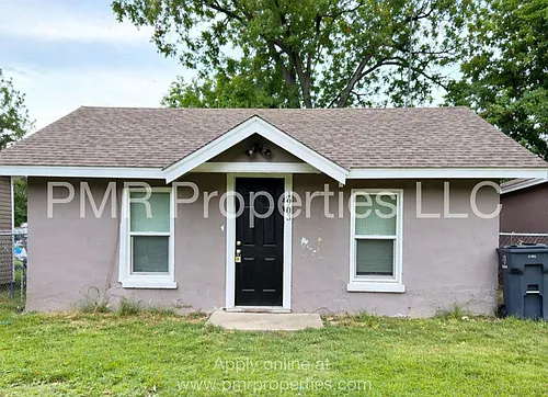 1903 NW Williams Ave Photo 1