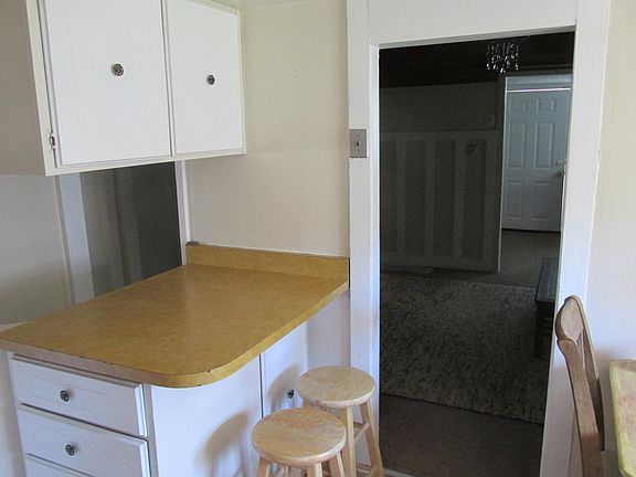 4th image of 917 E Forestview Ave