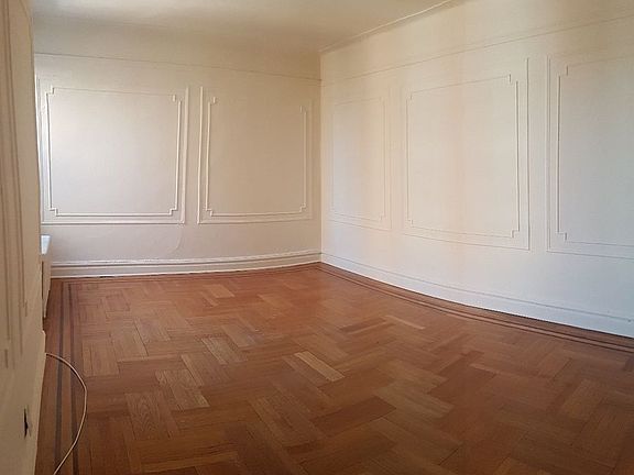 4th image of 724 E 27th St APT 6F